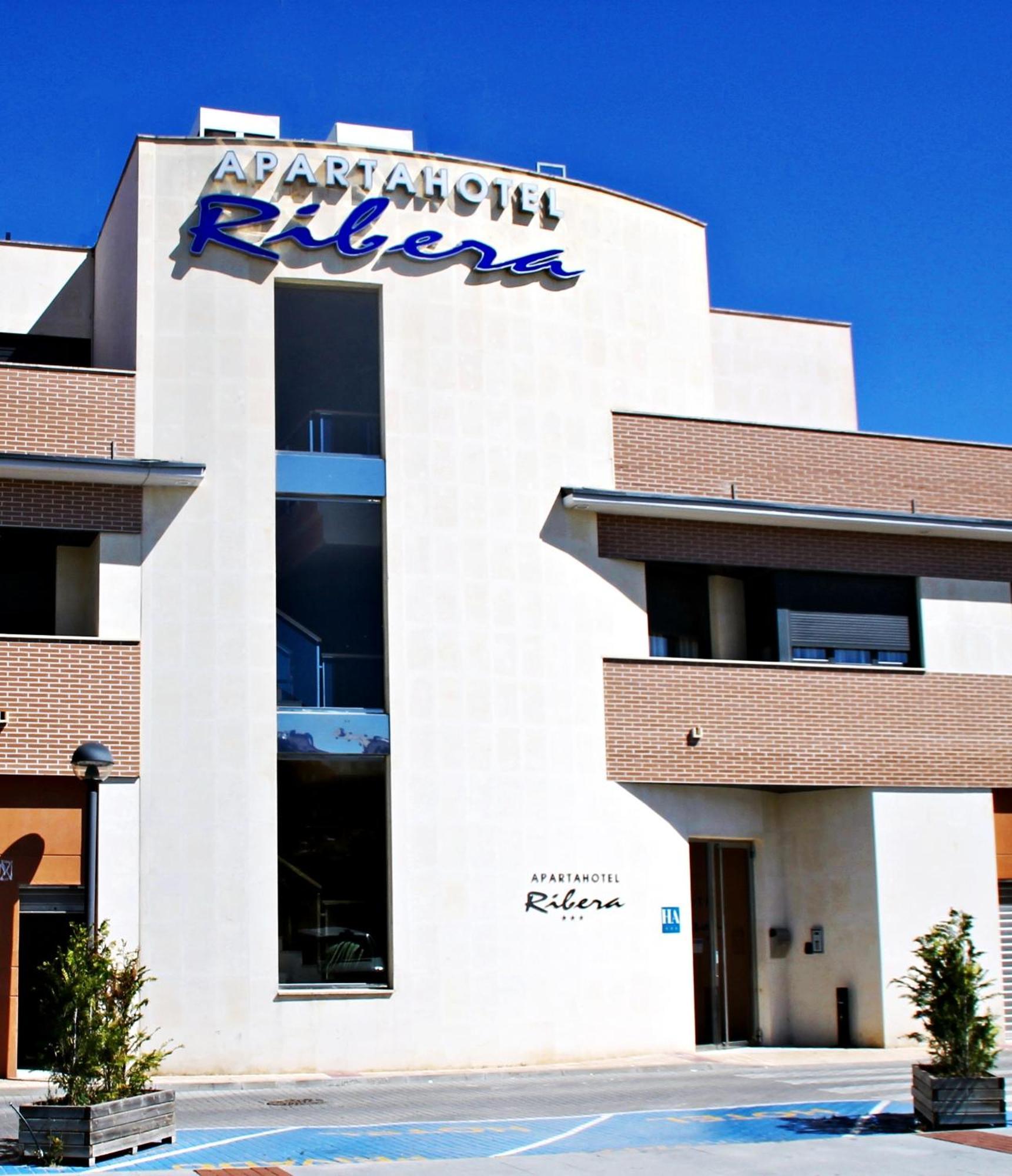 Apartahotel Ribera Arroyo de la Encomienda Exteriör bild
